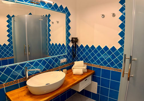 Bagno Camera del Mirto